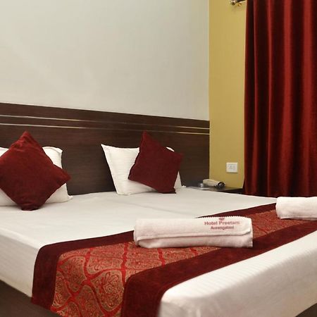 Hotel Preetam Aurangabad Bagian luar foto